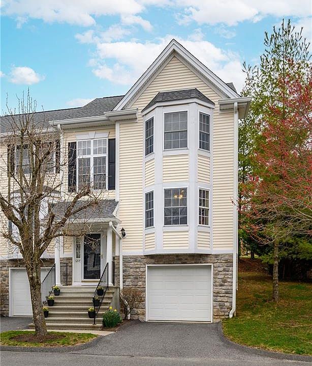 1st image of 1205 Bradford Dr #1205