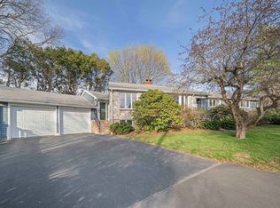 66 Roosevelt Rd #66, Newton Center, MA 02459