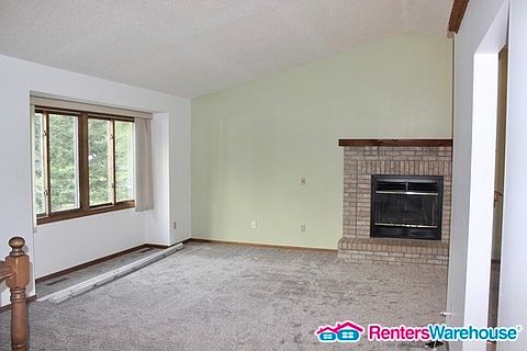 2nd image of 1417 Brookdale Dr N