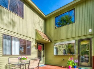22 Country Club Ln #A, Milford, MA 01757