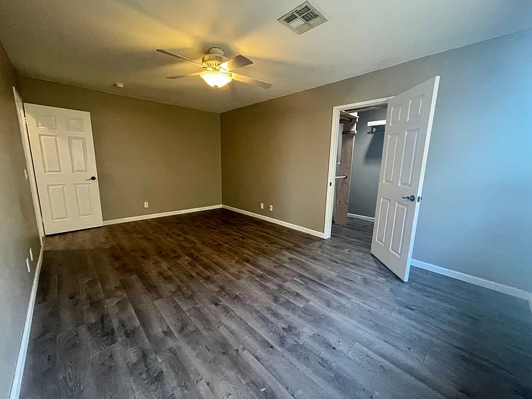 43755 Milan Ct — Photo 17