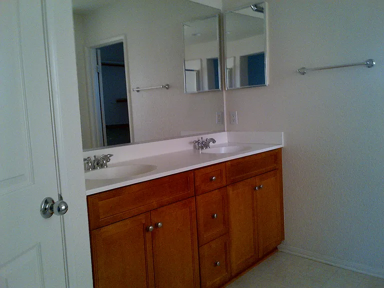 3207 Summer Breeze Ave — Photo 12