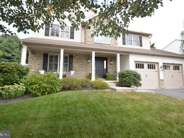 120 Julia Ln, Manheim, PA 17545