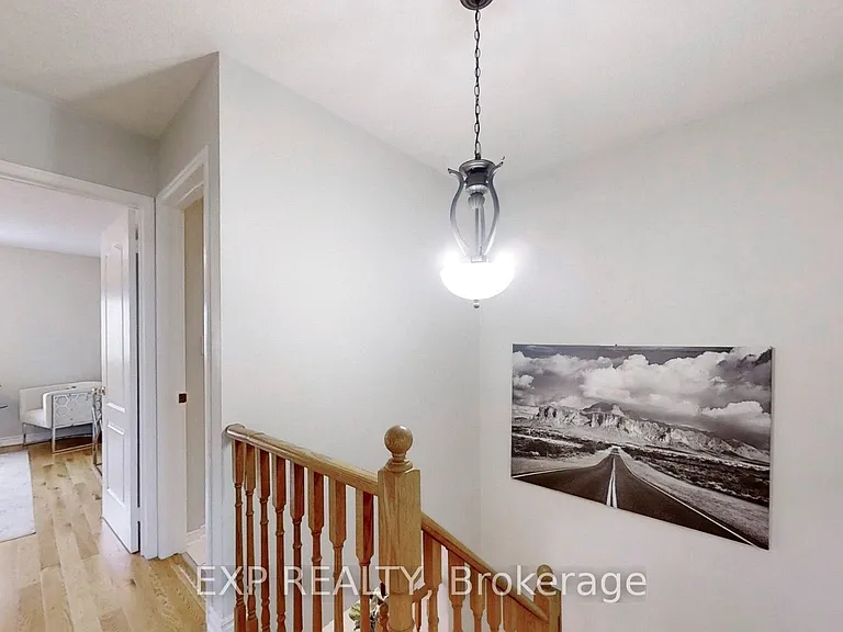 8 Hacienda Dr — Photo 16