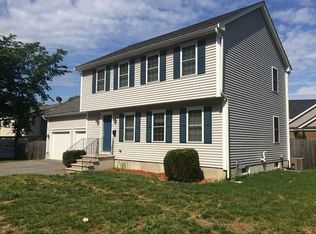 54 Willard St, Lowell, MA 01850