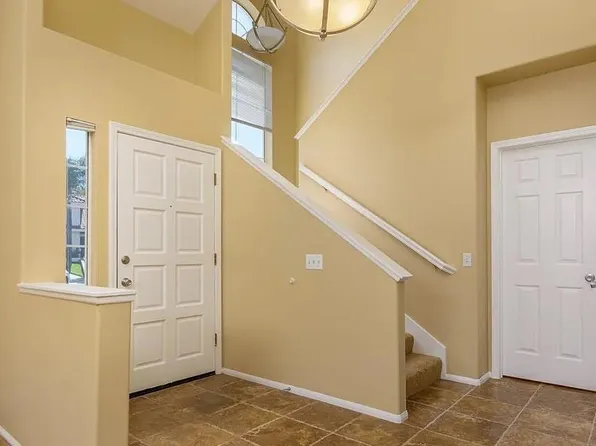 531 Kellwood Ct, Oak Park, CA 91377