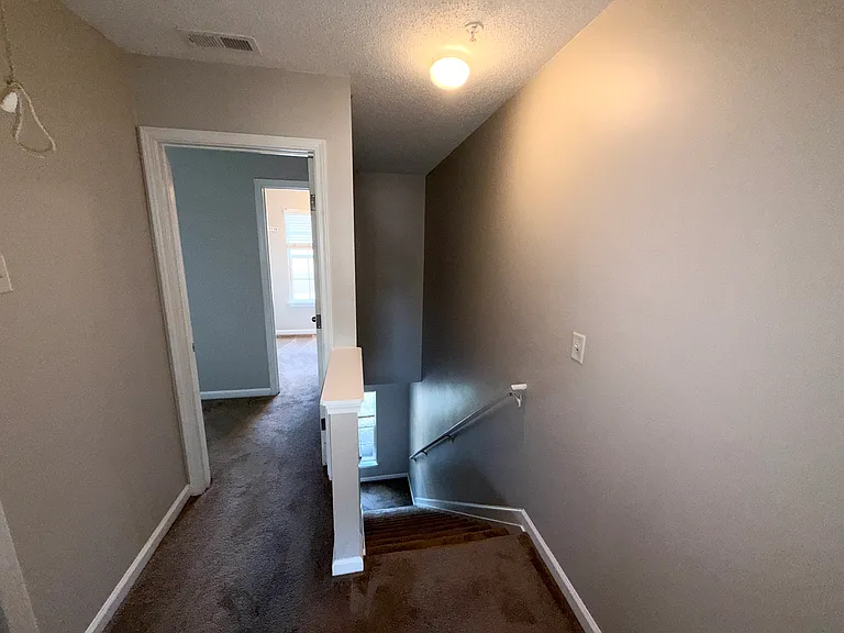 246 Azalea Cir — Photo 25