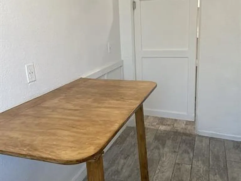3337 E Flower St — Photo 24