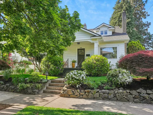 3568 NE Schuyler St, Portland, OR 97212