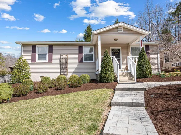 1241 Cox Ln, Shawsville, VA 24162