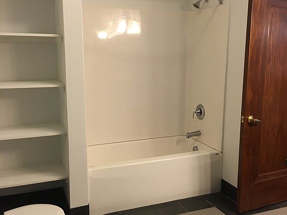 4th image of 727 N Capitol Ave APT 104