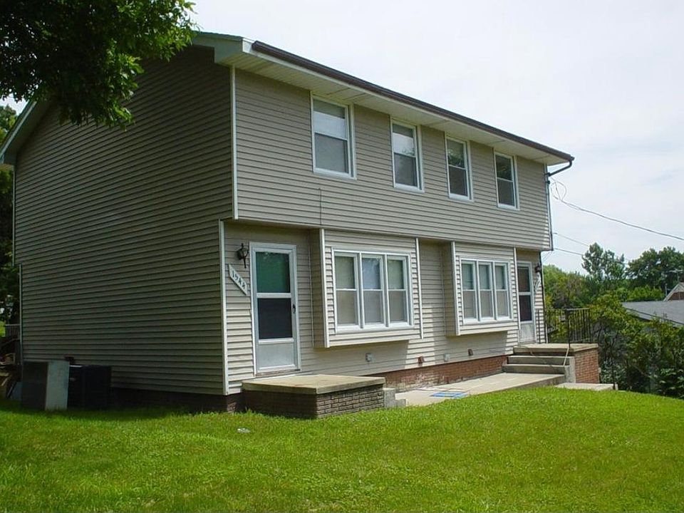 1st image of 1544 E Park Ave