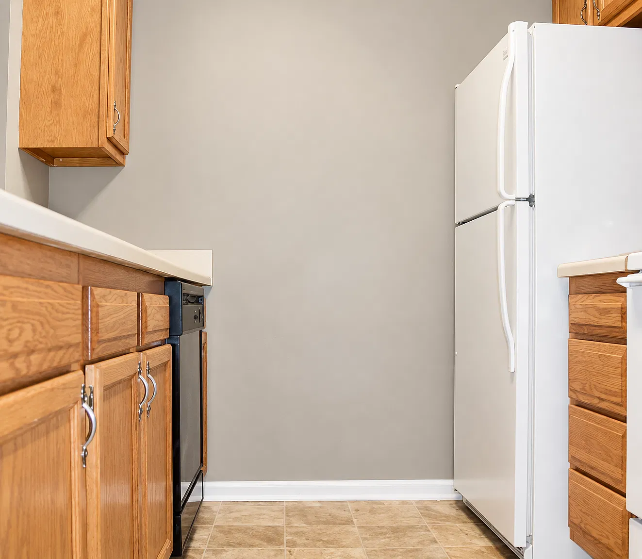 Avery Place Apartments — Photo 2