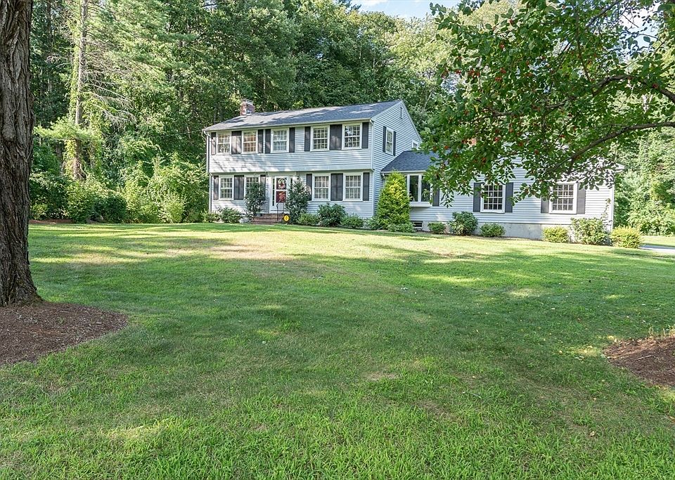 1st image of 1 Glen Ora Dr