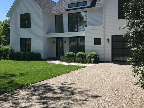 https://photos.zillowstatic.com/fp/265a59fe41200beeda92105a560f4abc-p_e.webp
