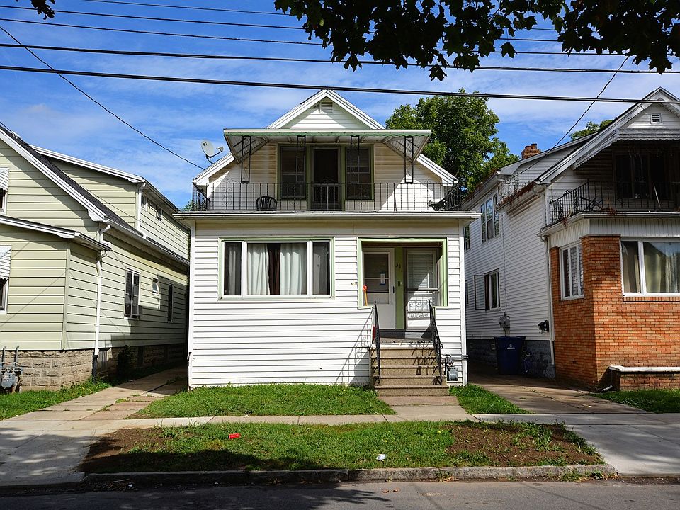 1st image of 450 Wyoming Ave