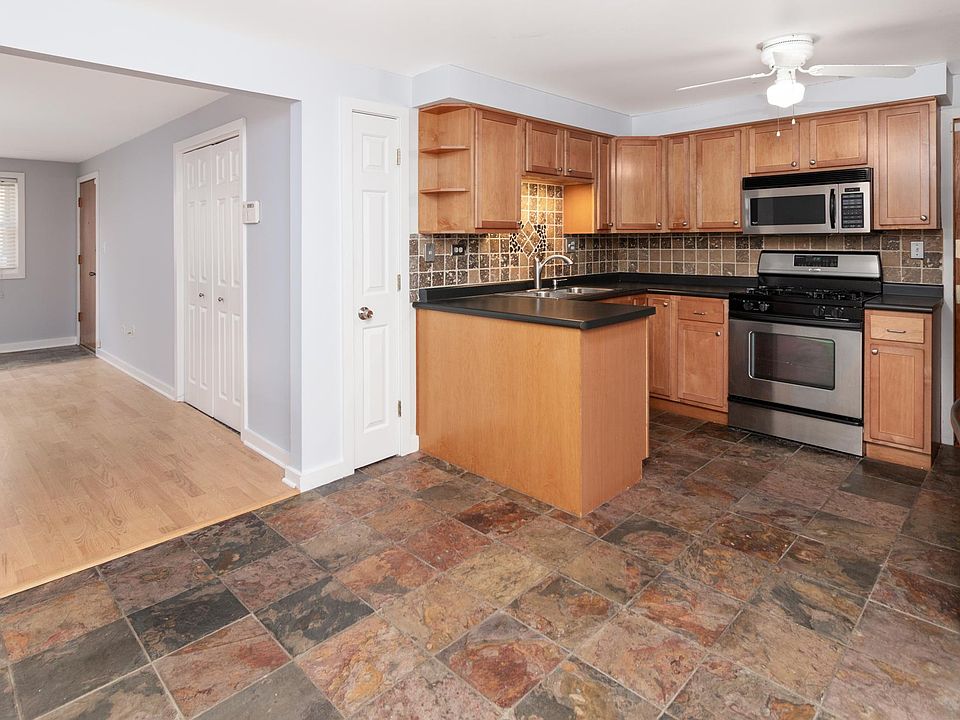 1st image of 6769 N Olmsted Ave #1