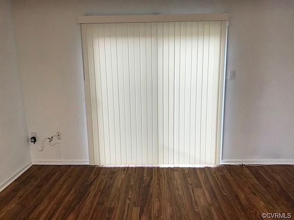 4th image of 3250 Hunters Mill Dr #0