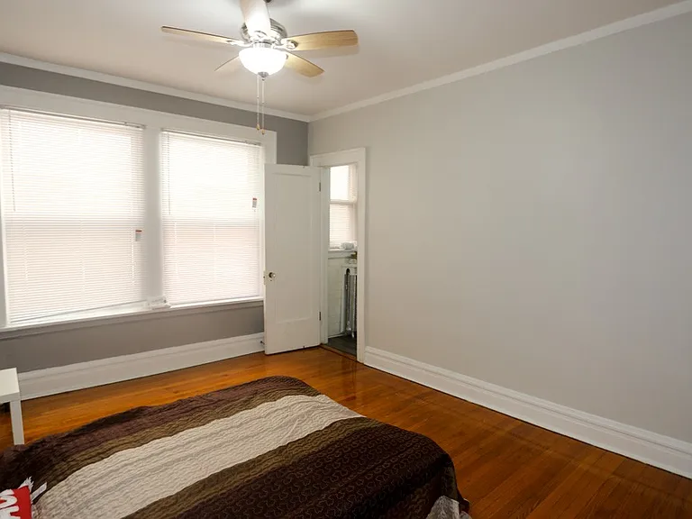 445 W Melrose St #B2 — Photo 14