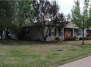 239 Random Rd, El Dorado, KS 67042