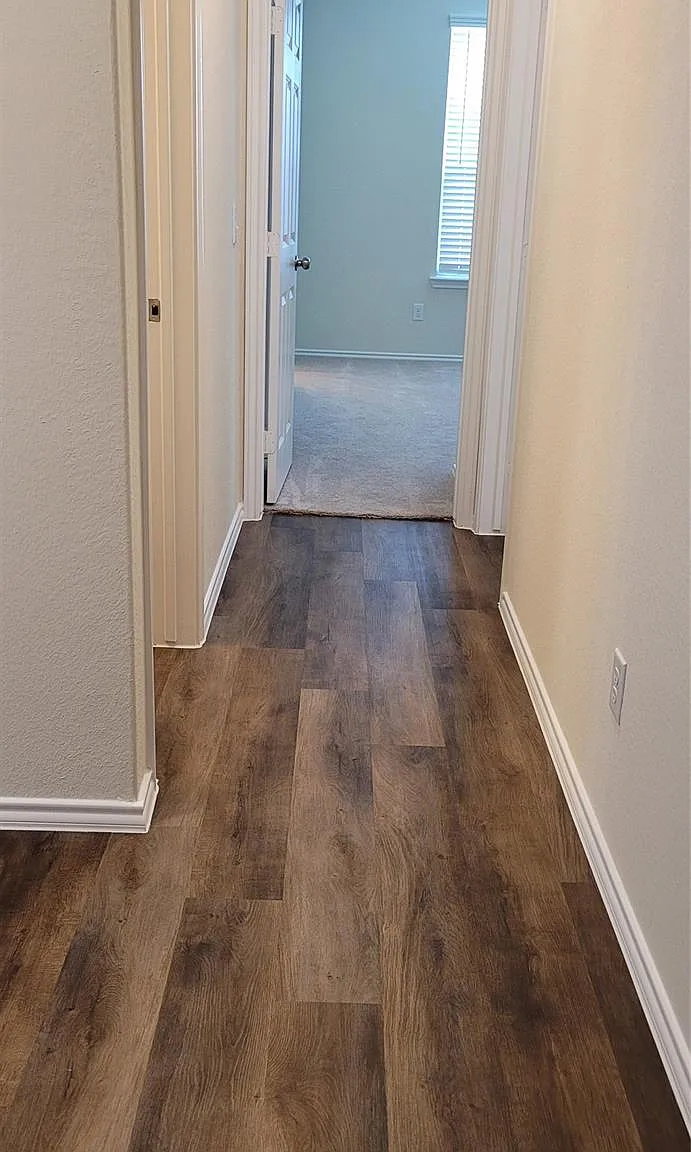 3 bed, 2.0 bath, 1500 sqft, $2,150 — Photo 3