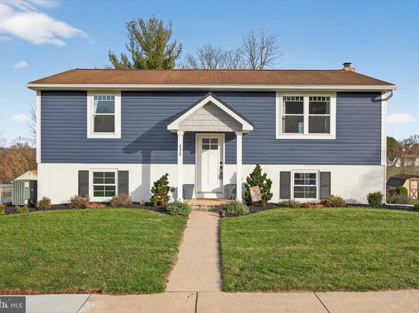 232 New St, Terre Hill, PA 17581