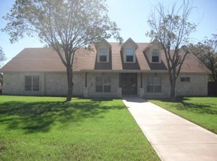29 Eagle Nest Rd, Eagle Pass, TX 78852