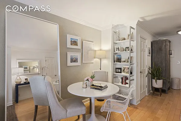 Sold by Compass | media 9