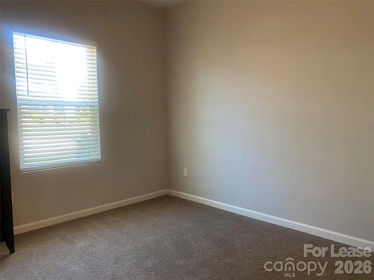 50155 Robins Nest Ln — Photo 12
