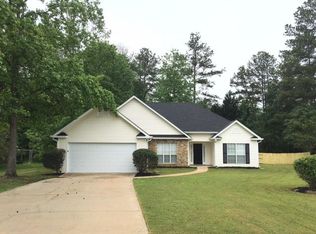 325 Woodland Ridge Cir, Covington, GA 30016