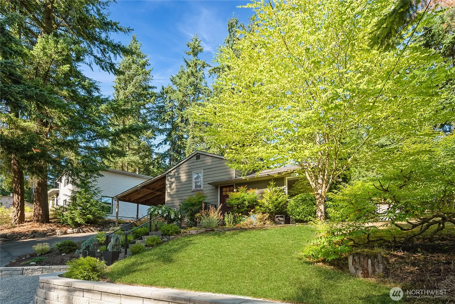 19726 Forest Park Drive NE photo 1