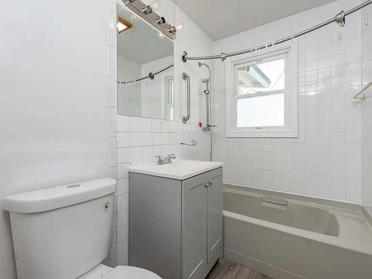 903 S McAlister Ave — Photo 12