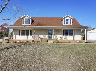 293 E Carter Rd, Portland, TN 37148