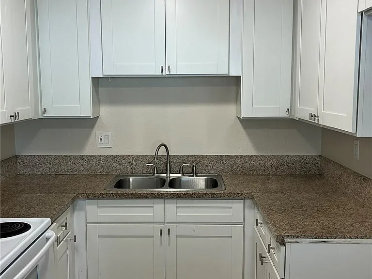 3495 E 21st St #B — Photo 7