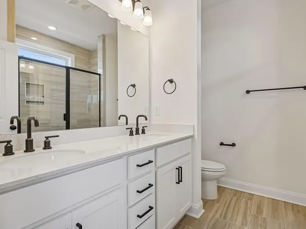 144 Midtown Rows Way #24, Fuquay Varina, NC 27526