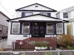 10748 120th St, South Richmond Hill, NY 11419