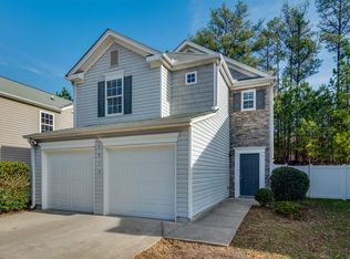 5910 Sable Glen Rd, Atlanta, GA 30349