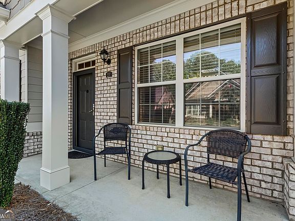 3rd image of 227 Orchards Cir