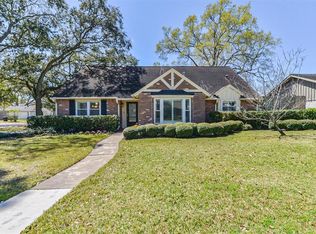 10114 Balmforth Ln, Houston, TX 77096