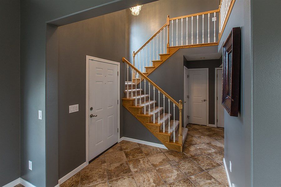 2nd image of 4020 S Dearborn St