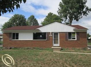 10060 Fairview St, Taylor, MI 48180