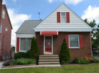 2906 Marmore Ave, Parma, OH 44134