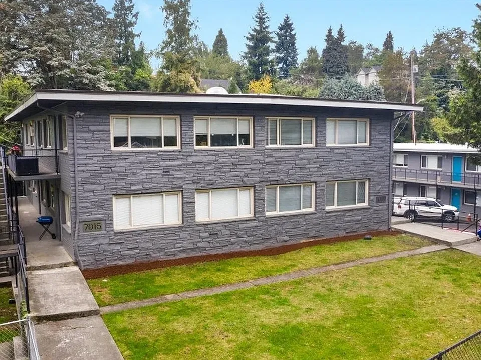 Cascade Court Apartments