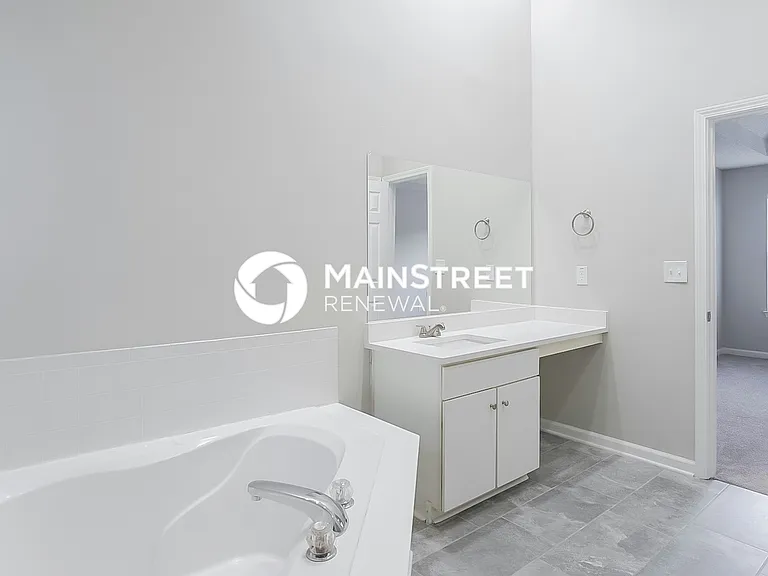 Main Bathroom