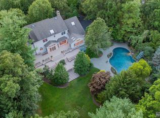 108 Fawnhill Rd, Saddle River, NJ 07458