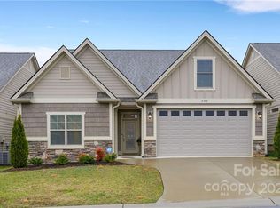 336 Windstone Dr, Fletcher, NC 28732