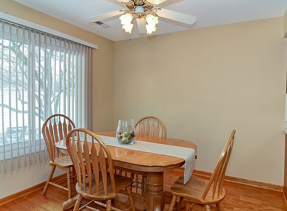 5th image of 1610 Durham Ct #3-35