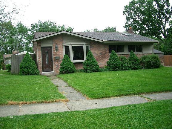 Front of home. Great corner lot