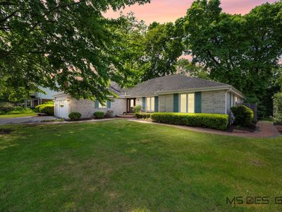 1612 Gamon Rd, Wheaton, IL, 60189