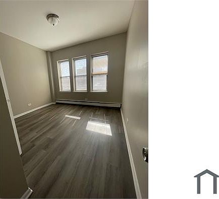 5th image of 6811 S Paxton Ave APT 202